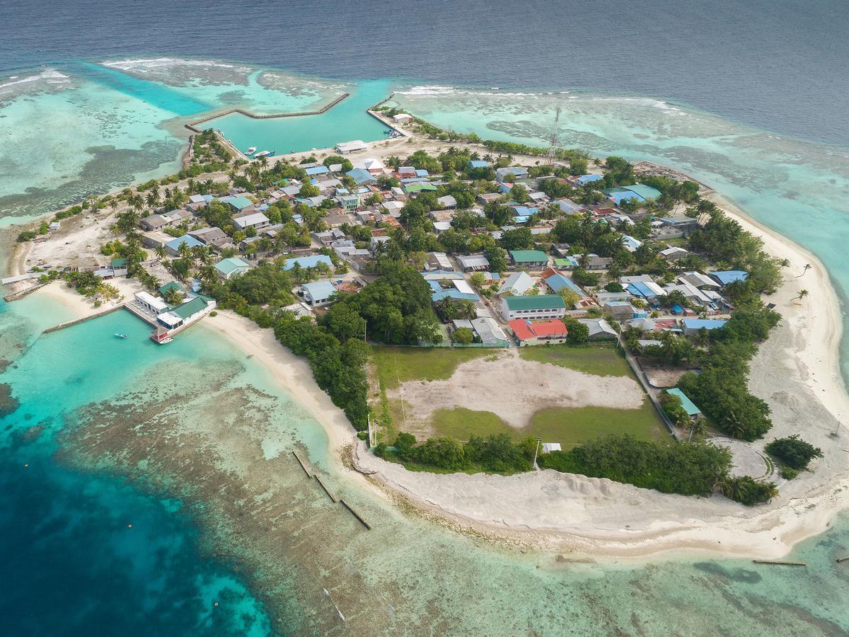 Отель Surfretreat Бодуфолуду Экстерьер фото