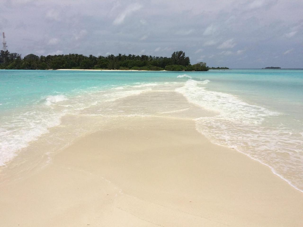 Отель Surfretreat Бодуфолуду Экстерьер фото